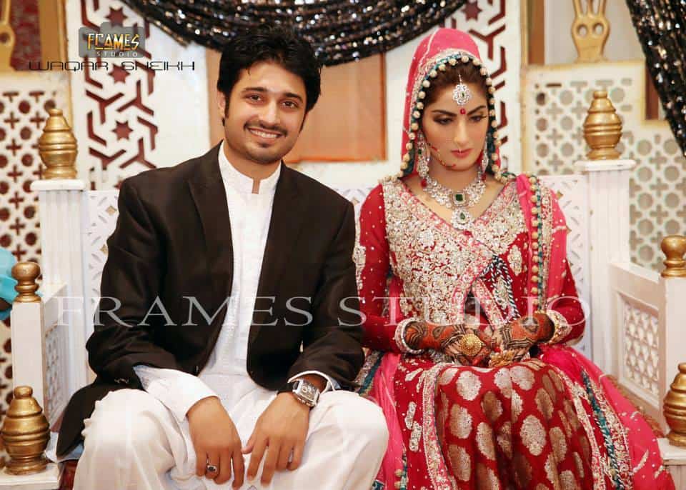 Sana and Babar Khan's Wedding Pictures | Reviewit.pk