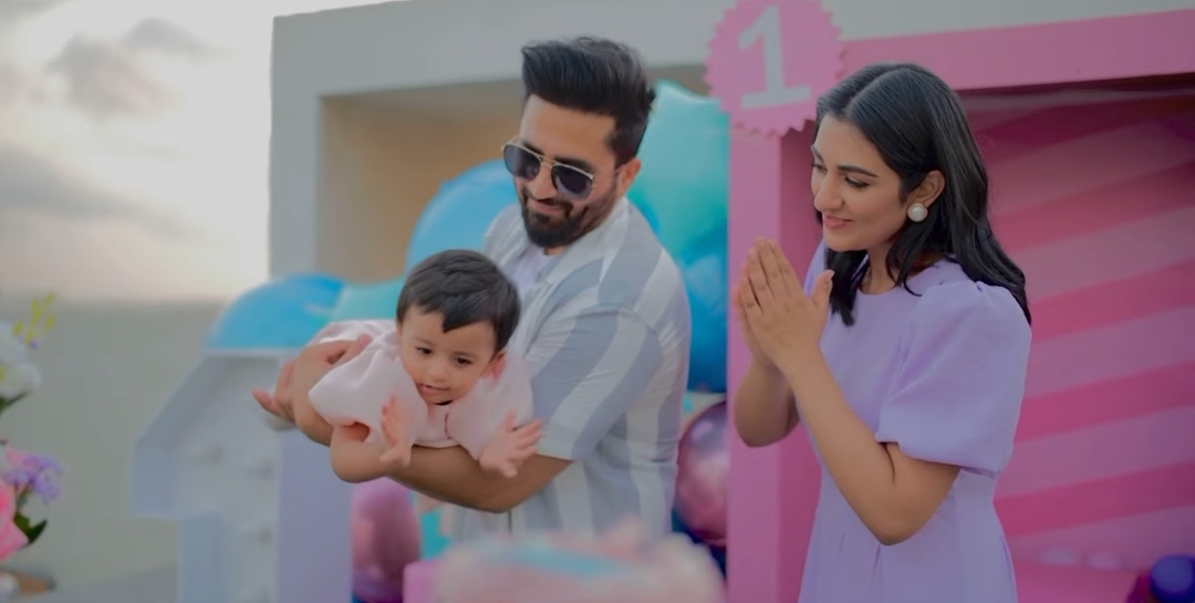 Sarah Khan And Falak Shabir Celebrate First Birthday Of Alyana Falak