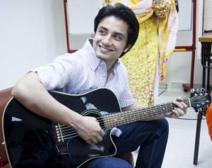 Ali Zafar Succeeded to be the 3rd Most Googled Singer in India!