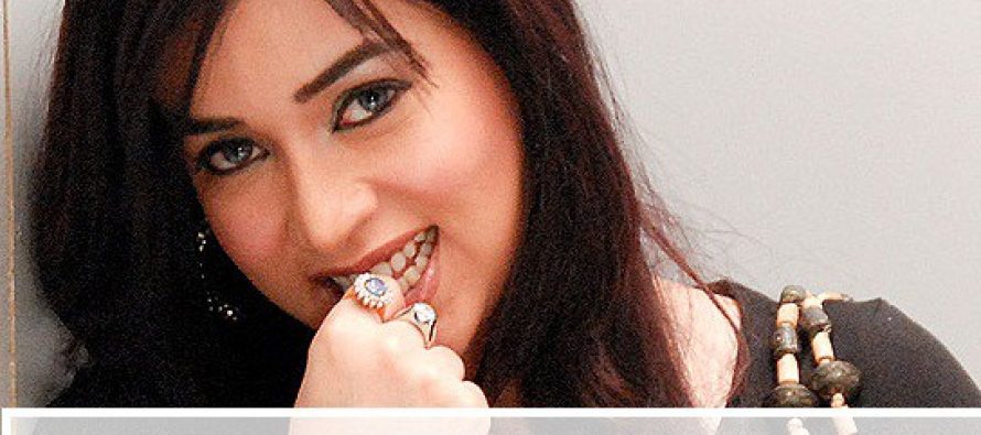 Komal Rizvi’s New Album Record Label Deals with Saregama HMV!