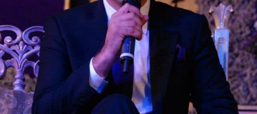 Fawad Khan in Gala Dinner at Shaukat Khanum Memorial Hospital-High Quality Pictures!
