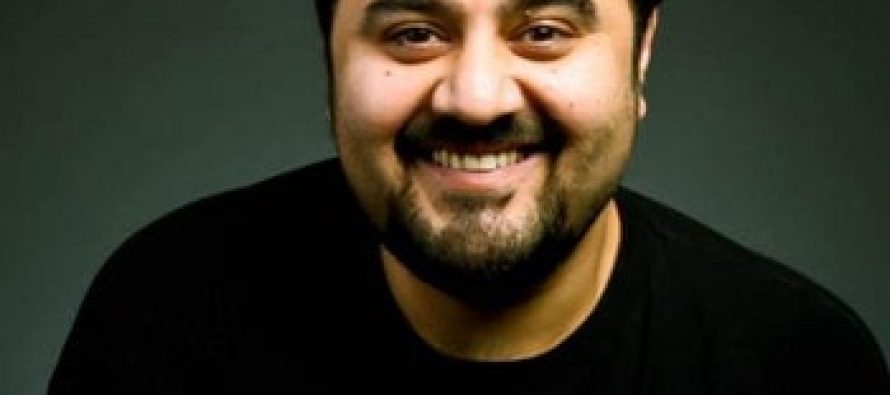 Ahmed Ali Butt to Host Lux Style Awards 2013!
