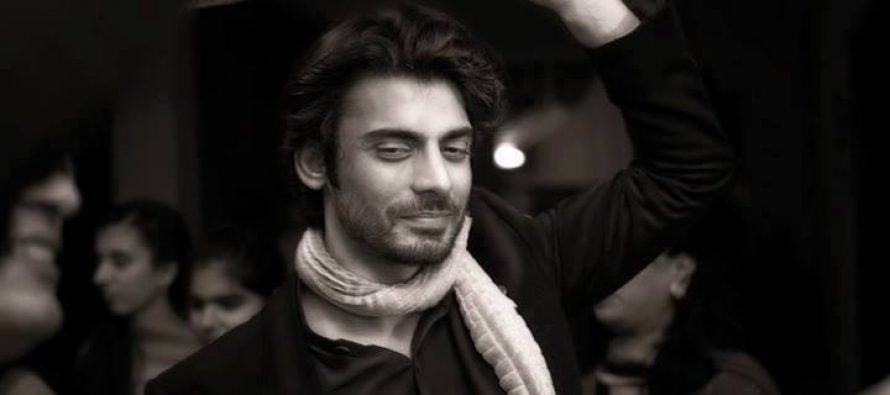 Fawad Khan attended Close Friend’s Mehndi-See Dance Video
