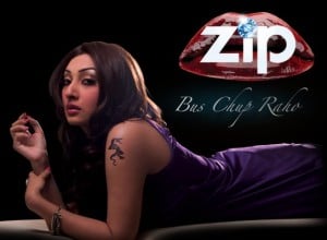 aisha-khan-in-zip-bus-chup-raho-drama-1