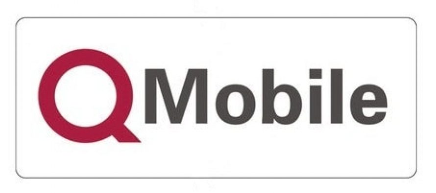 Q-mobile Pakistan signed indian artist Kareena Kapoor as brand ambassador