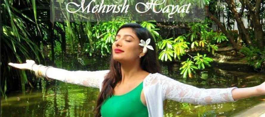 Mehwish Hayat Will Be Hosting A Travel Show