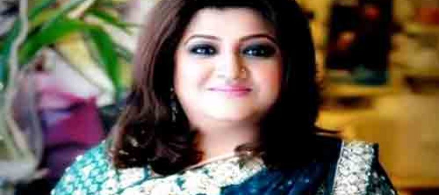 Hina Dilpazeer as Radio presenter