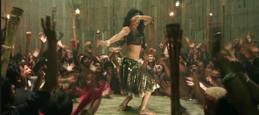 Mehwish Hayat Talks About Her Item Song In Na Maloom Afraad