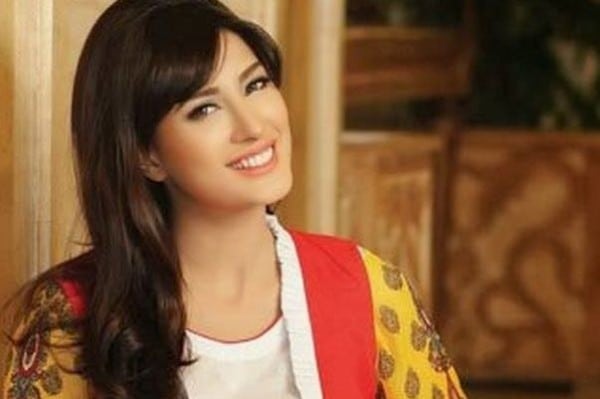 Mehwish Hayat Working In ‘Na Maloom Afraad’ pic 01 600x399