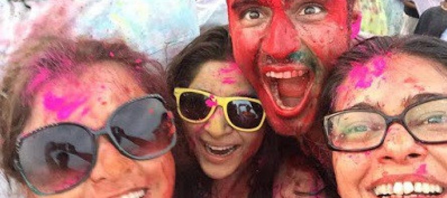 Pakistani Celebrities Celebrate Holi – Pictures