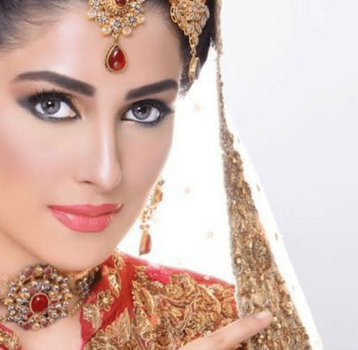 Aiza Khan’s Latest Pictures 