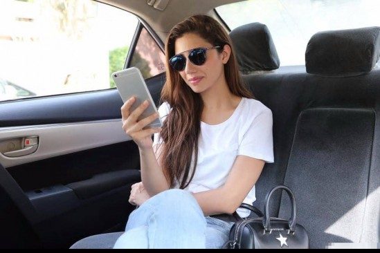 Mahira-Khan-Ubers-Rider-Zero-in-Karachi-F1