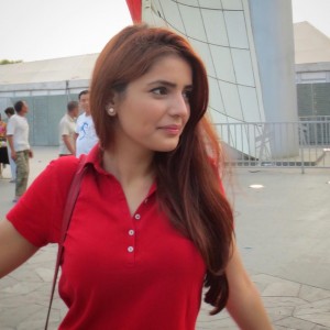 Momina-Mustehsan-20-300x300