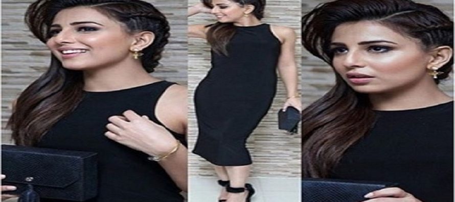 Ushna Shah in Black at the music launch of Teri Meri Love story