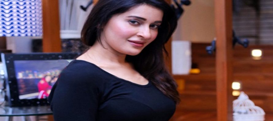 Shaista Lodhi makes her debut in Drama “Khwaab Nagar”