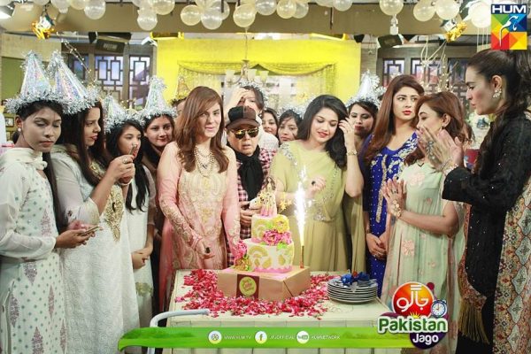 sanam-jung-birthday-4-600x400