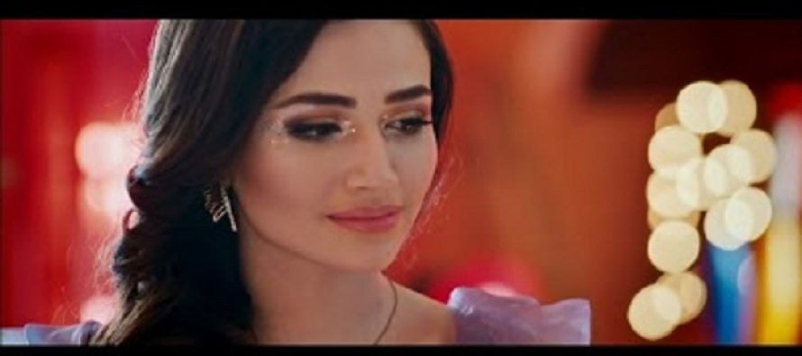 Atif Aslam Song “Kher Mangda” Official Video featuring Beautiful Sana Javed