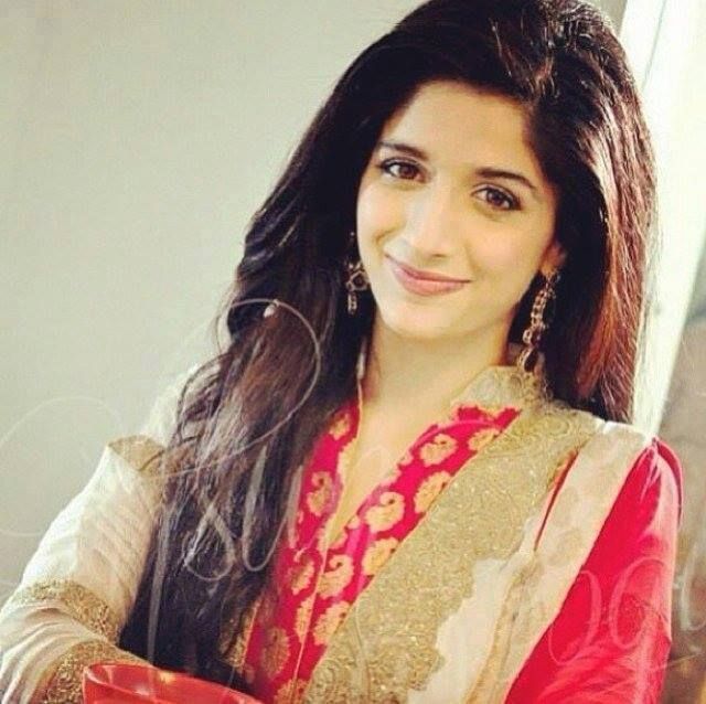 Mawra Hocane Engagement Pictures