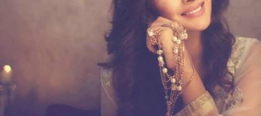 Bts From Saba Qamar’s Upcoming Photoshoot