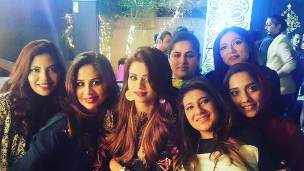 Fahad Mustafa Wife - 32 Romantic Pictures