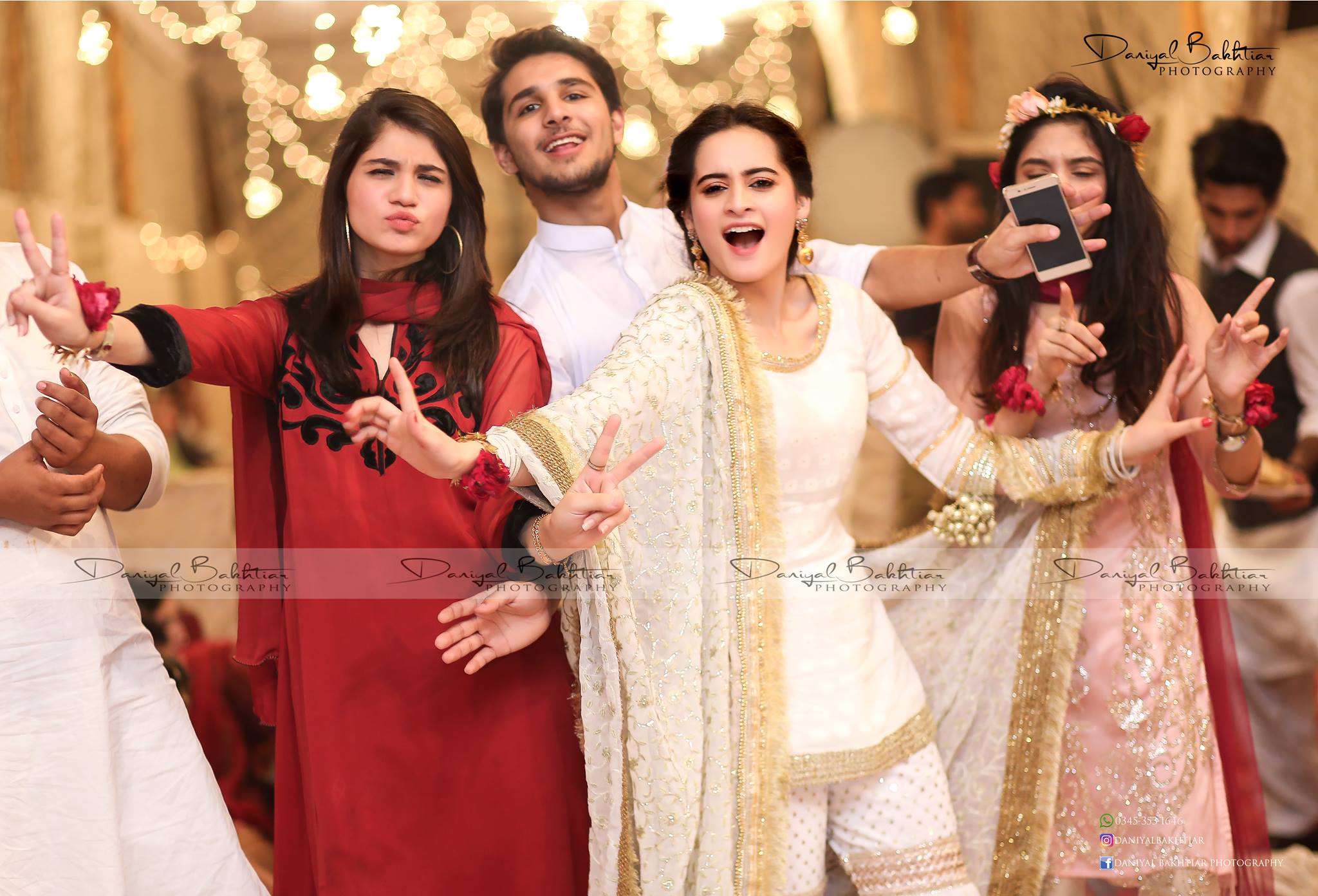 Aiman and Minal Khan Dancing on Dholki Exclusive Video & Pictures
