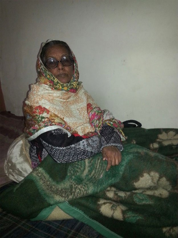 Nusrat Ara AKA Bil Batori From Ainak Wala Jinn Needs Our Help