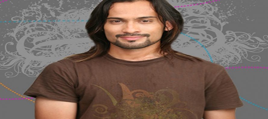 Waqar Zaka Brutally Assaulted