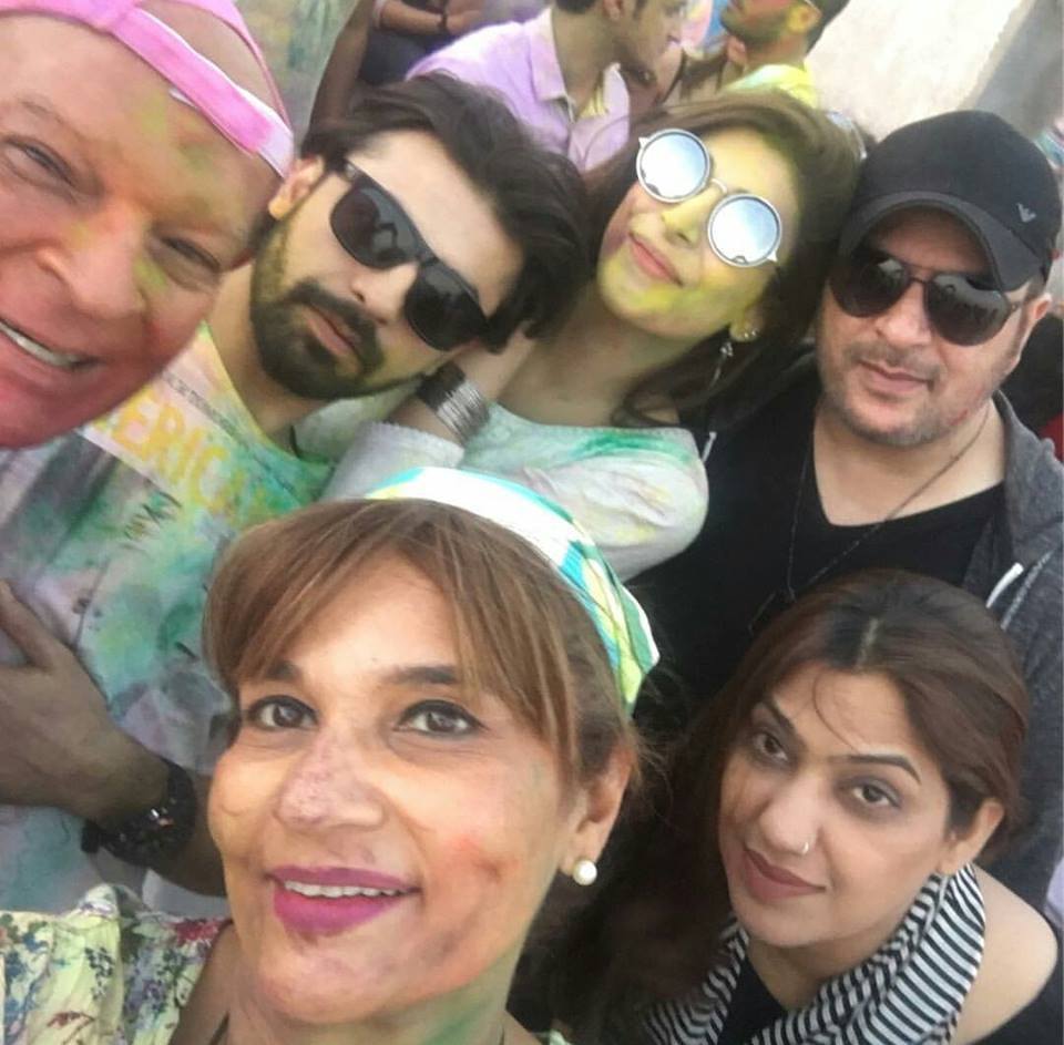 Pakistani Celebrities Playing Holi