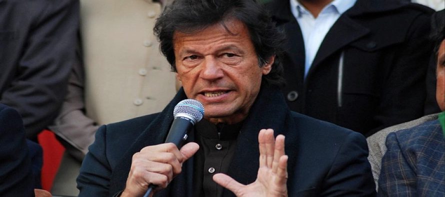 Imran Khan Slammed For Calling PSL Foreign Players ‘Phateechar’!