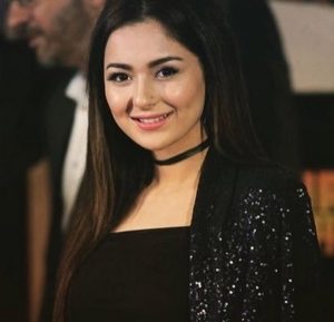 Hania Amir - Biography, Husband, Mother, Sister Age, Dramas, Movies