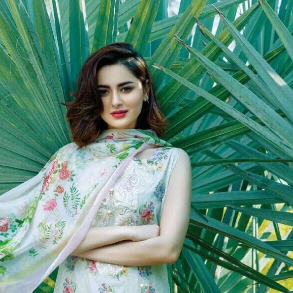 Hania Amir