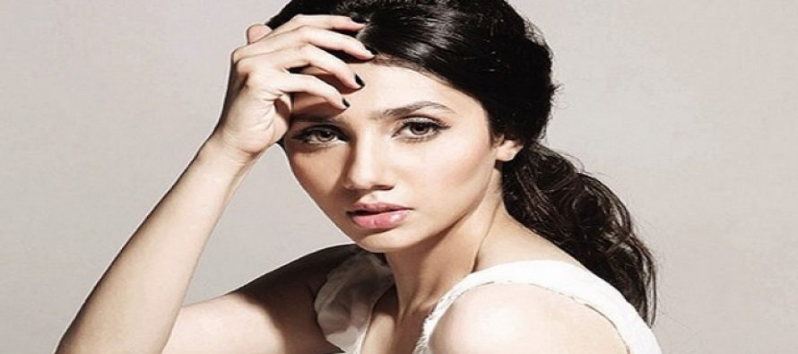 Mahira Khan – Biography, Age, Husband, Divorce, Family, Son, Wedding, Movie, Dramas