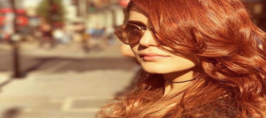 Momina Opens Up & Encourages People To Talk About Depression!