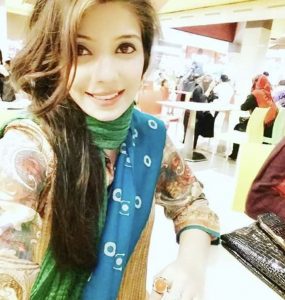 Fabiha Sherazi from Jeeto Pakistan takes the internet by storm