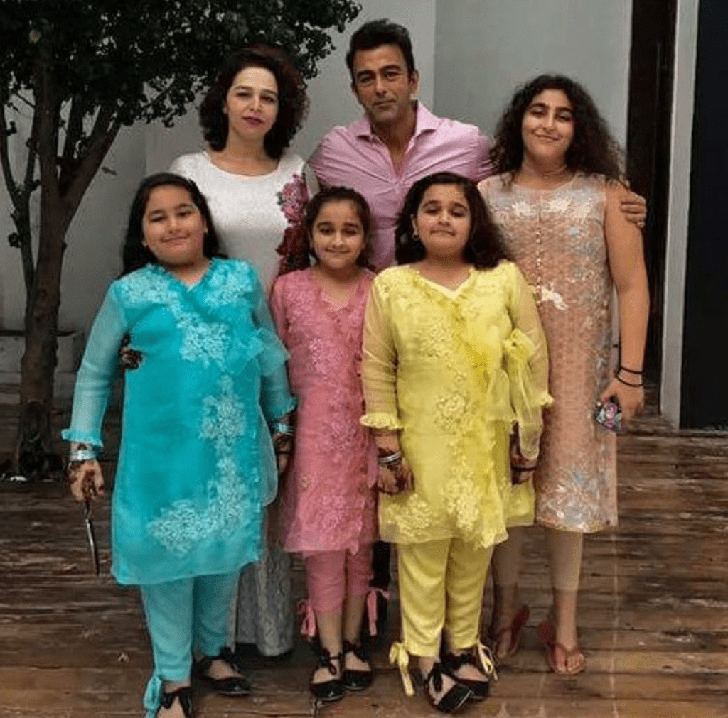 Celebrities on Eid 2017!