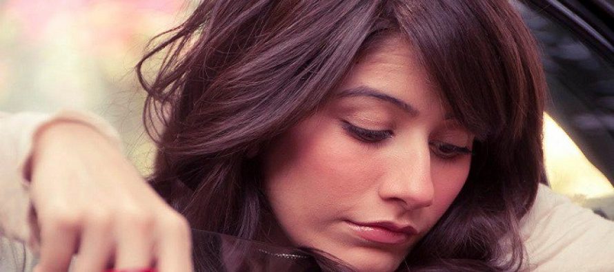 Syra Yousuf – Biography, Age, Family, Husband, Daughter, Dramas, Movies