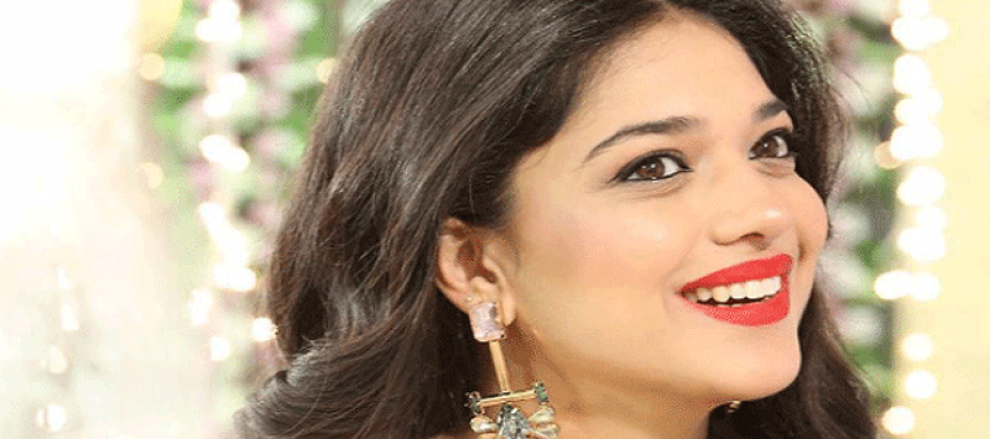 Sanam Jung – Biography, Age, Family, Wedding, Husband, Daughter