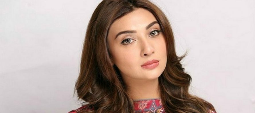 Ayesha Khan – Biography, Age, Dramas, Films, Pictures
