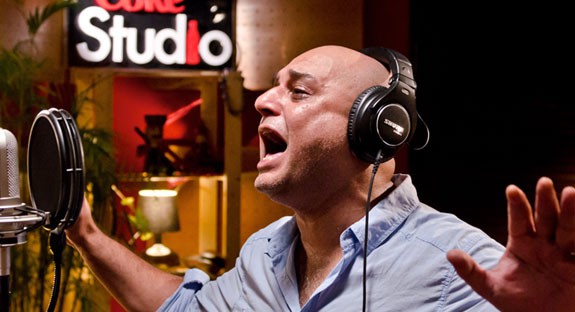 Ali Azmat Gives Us Some Serious Nostalgia