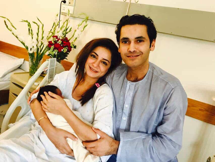 Sarwat Gillani & Fahad Mirza's Pictures With Their Newborn Is Breaking The Internet!