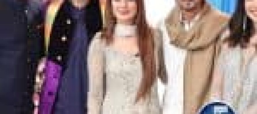 Cast of Alif, Allah Aur Insaan at “Jago Pakistan Jago”