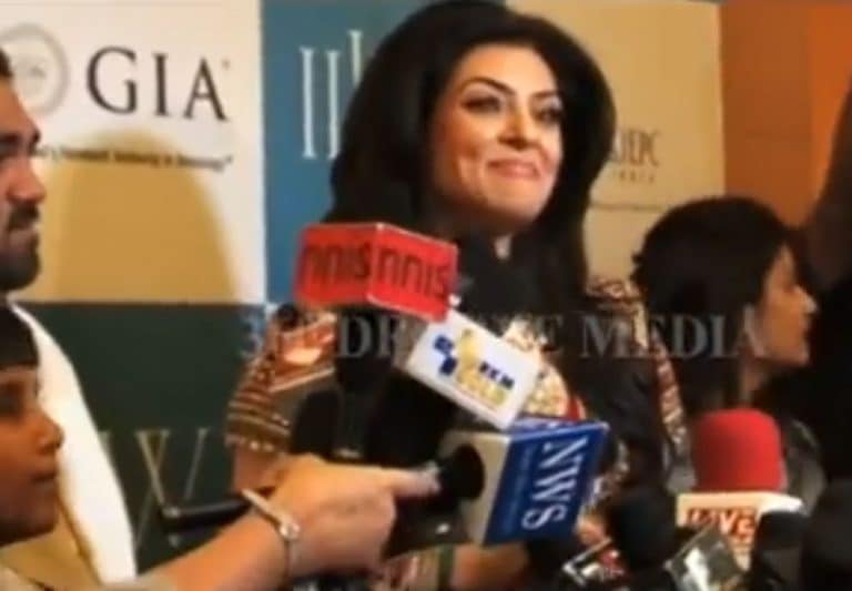 Sushmita Sen recites Surat Al Asar