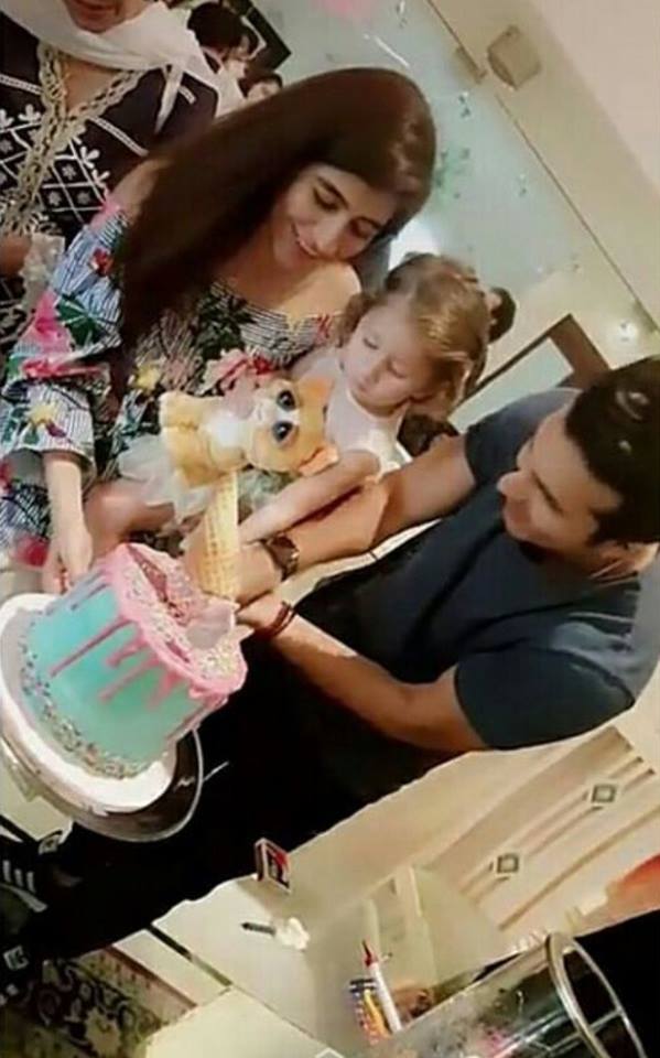 Syra and Shehroz Celebrates Birthday Of Their Daughter
