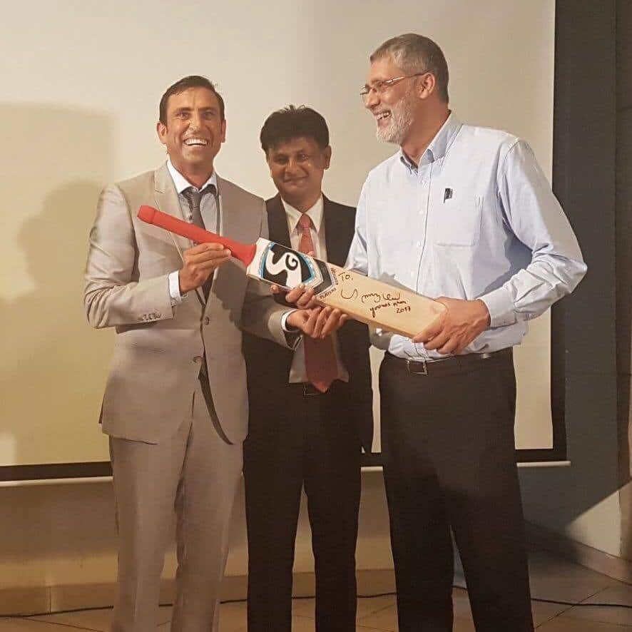 Younis Khan Donates His Signed Bat To TCF