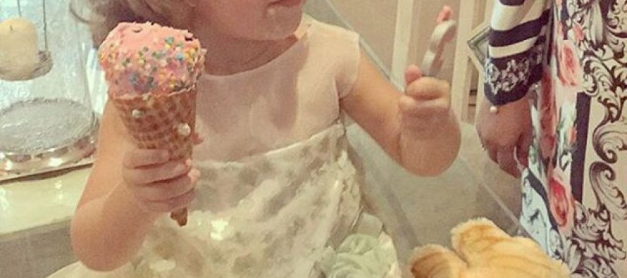 Syra and Shehroz Celebrates Birthday Of Their Daughter