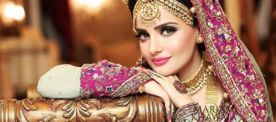 Armeena Gets Engaged!