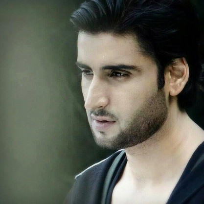 Agha Ali and Naveen Waqar To Be Seen Together!