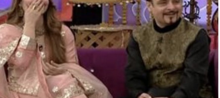 What Reema Khan Received In Mun-Dikhai