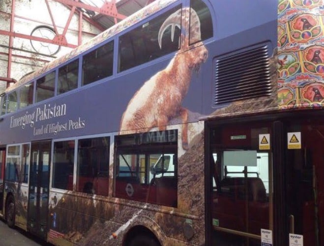 Best Sight ; London Buses Promoting Pakistan