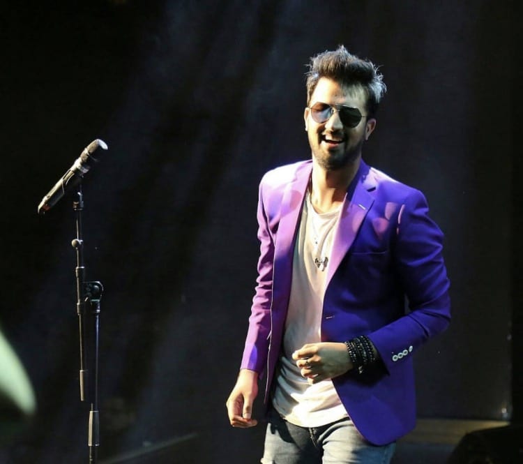 Atif Aslam Goes Philosophical In Dallas